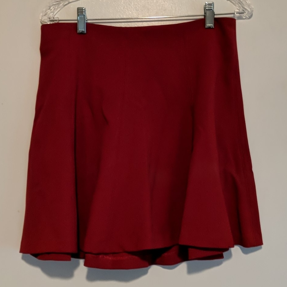 Old Navy Red Skirt. Size 8.